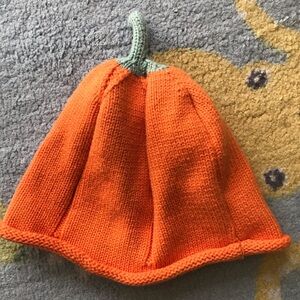 Pumpkin hat for baby!